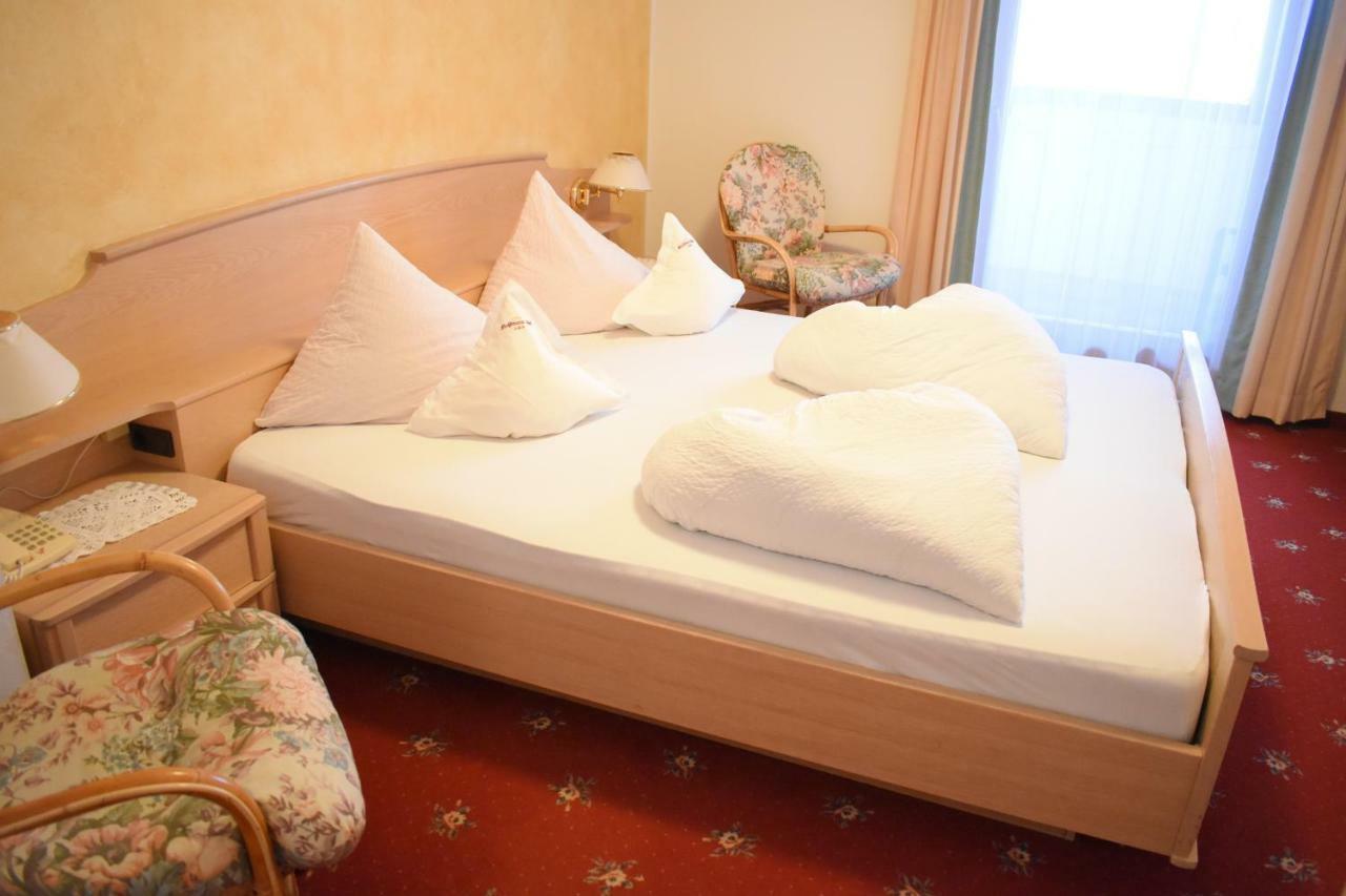 Hotel Nussbaumerhof *** Rodengo Esterno foto